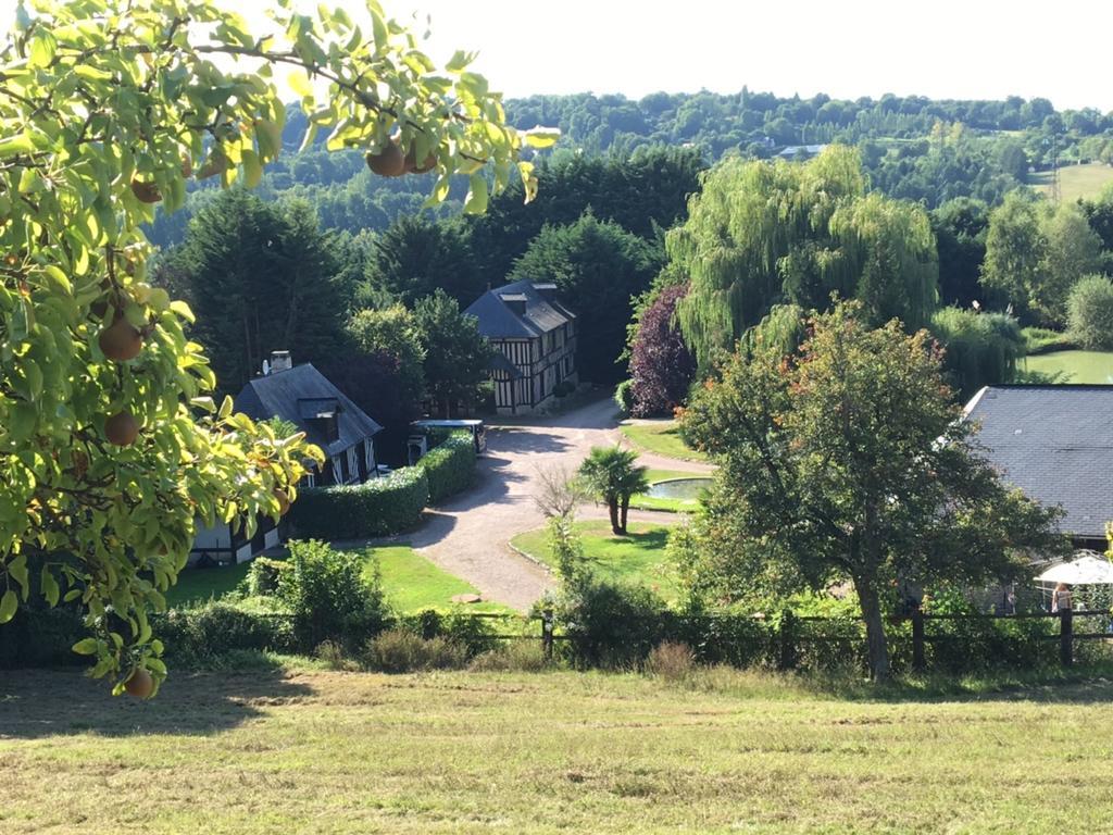 Gites - Domaine De Geffosse ปง-เอเลแวก ภายนอก รูปภาพ