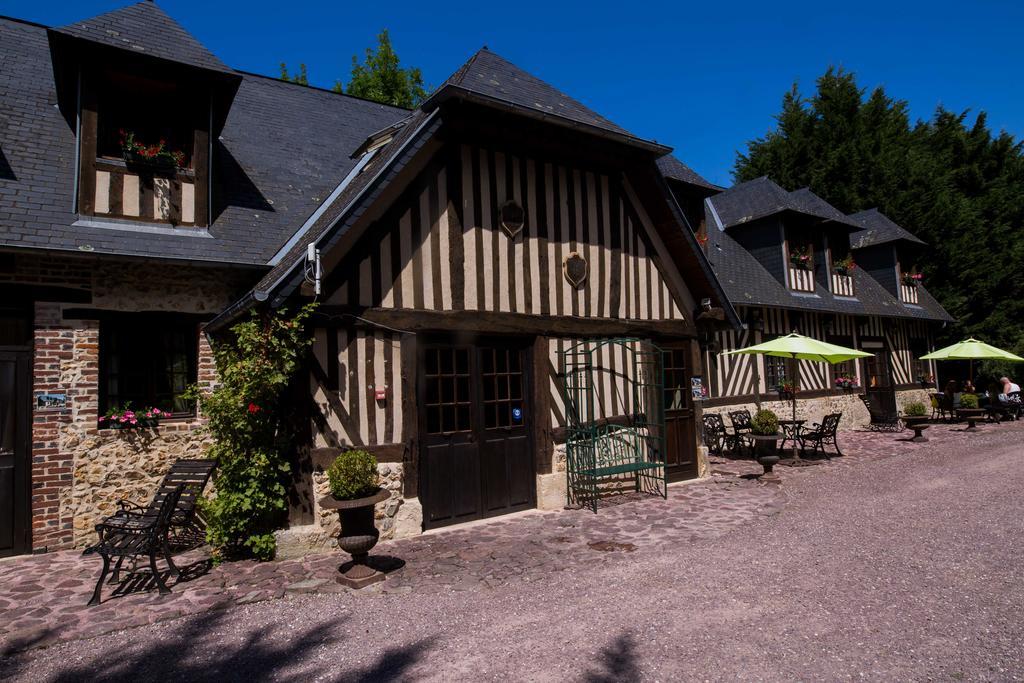 Gites - Domaine De Geffosse ปง-เอเลแวก ภายนอก รูปภาพ