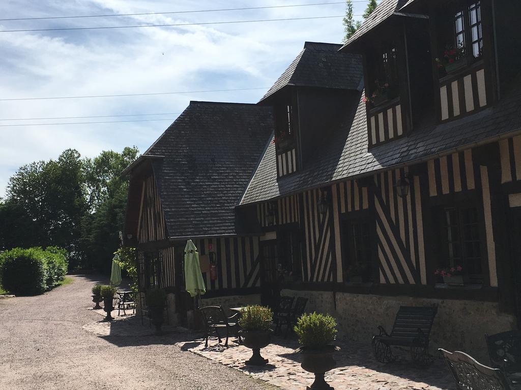 Gites - Domaine De Geffosse ปง-เอเลแวก ภายนอก รูปภาพ
