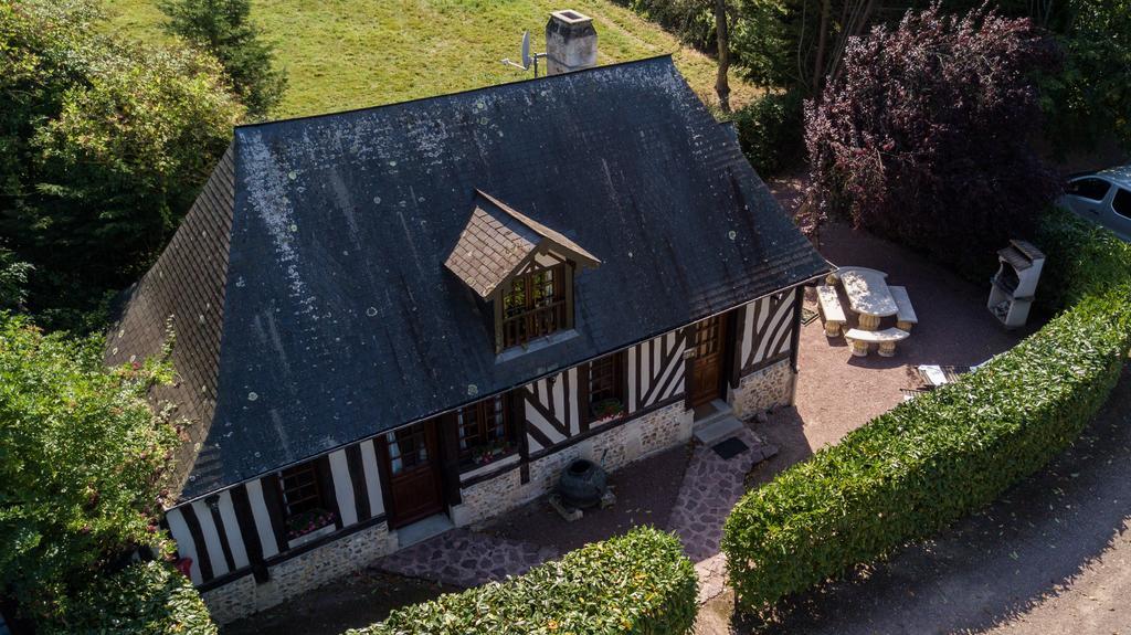 Gites - Domaine De Geffosse ปง-เอเลแวก ภายนอก รูปภาพ