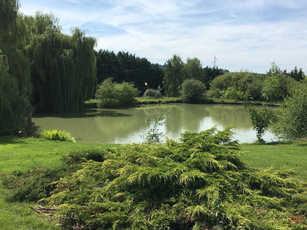 Gites - Domaine De Geffosse ปง-เอเลแวก ภายนอก รูปภาพ