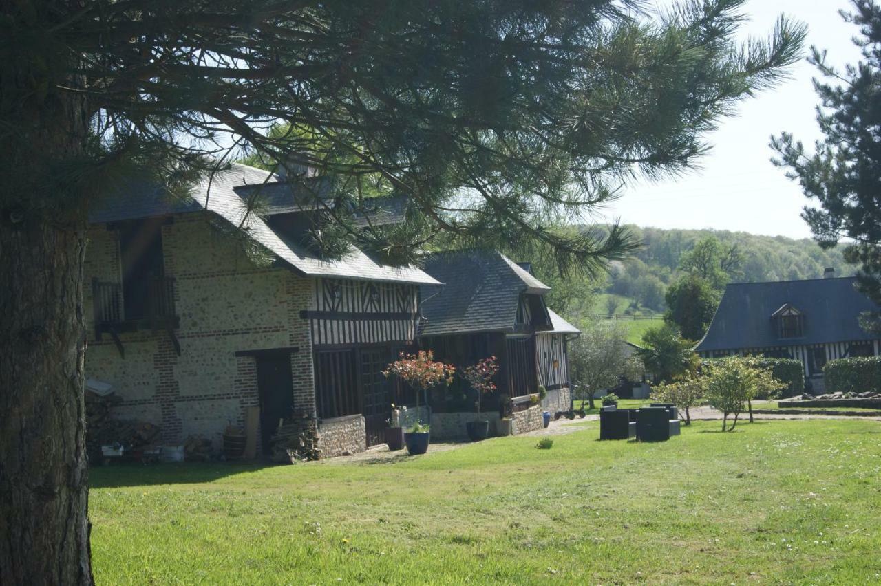 Gites - Domaine De Geffosse ปง-เอเลแวก ภายนอก รูปภาพ